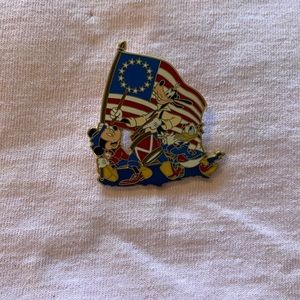 Mickey, Goofy, and Donald Duck, Disney trading pin